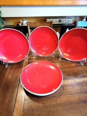 Set of 7 Modern Red and White Trim Two-Tone 10.75" Dinner Plates